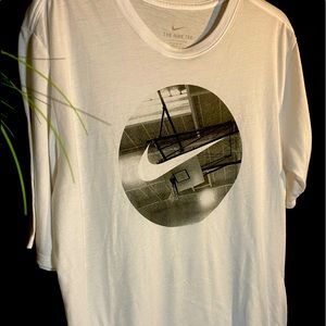 Nike Tee